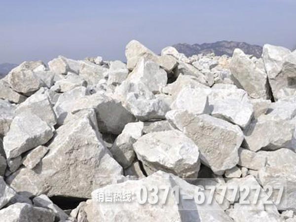 長(cháng)石粉生產(chǎn)設備都有啥？