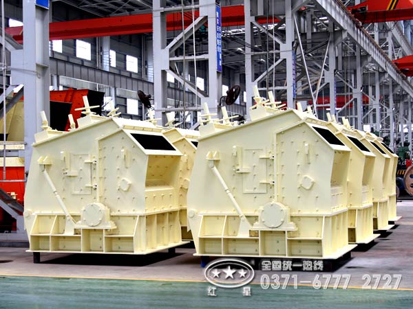反擊錘式破碎機_水泥廠(chǎng)破碎設備選擇