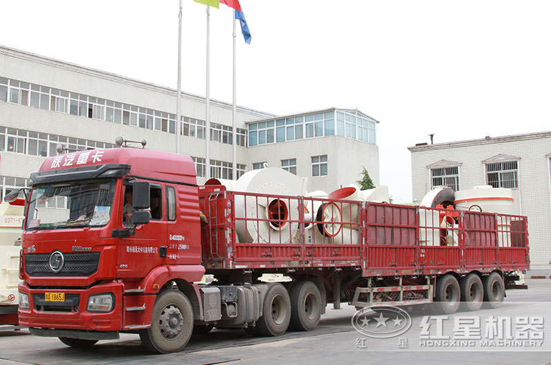 全套磨粉機設備裝車(chē)發(fā)貨