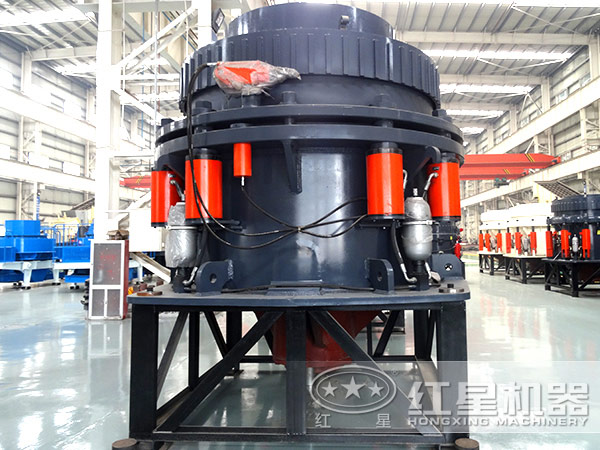 可自動(dòng)化操作的液壓圓錐破碎機
