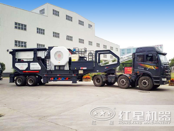 一小時(shí)200噸的河卵石車(chē)載流動(dòng)打石機多少錢(qián)