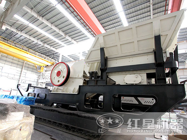 履帶移動(dòng)顎式破碎石子機