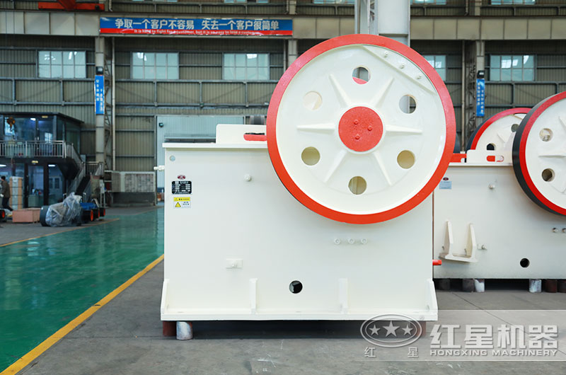 小型粉碎機多少錢(qián)？有哪幾種設備型號可以選擇?