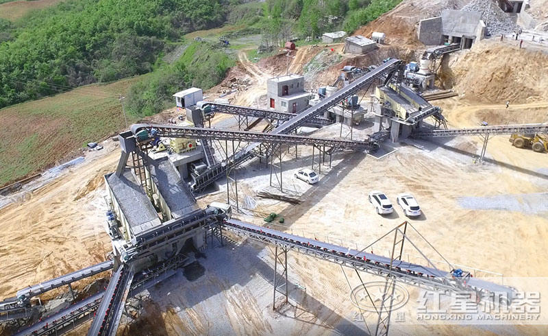 石灰粉碎機多少錢(qián)？附視頻