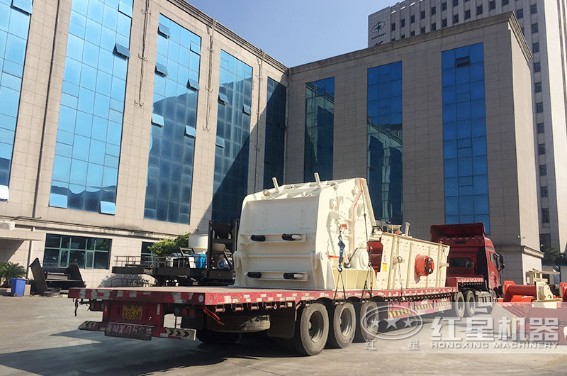 客戶(hù)反擊破裝車(chē)發(fā)貨現場(chǎng)