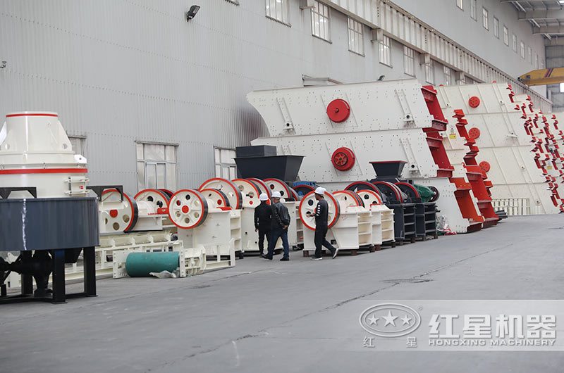 客戶(hù)來(lái)廠(chǎng)考察PE150*250顎式破碎機