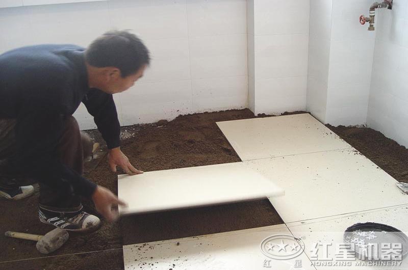 鋪地磚用石粉和沙子哪個(gè)好？制粗石粉用什么制沙機？